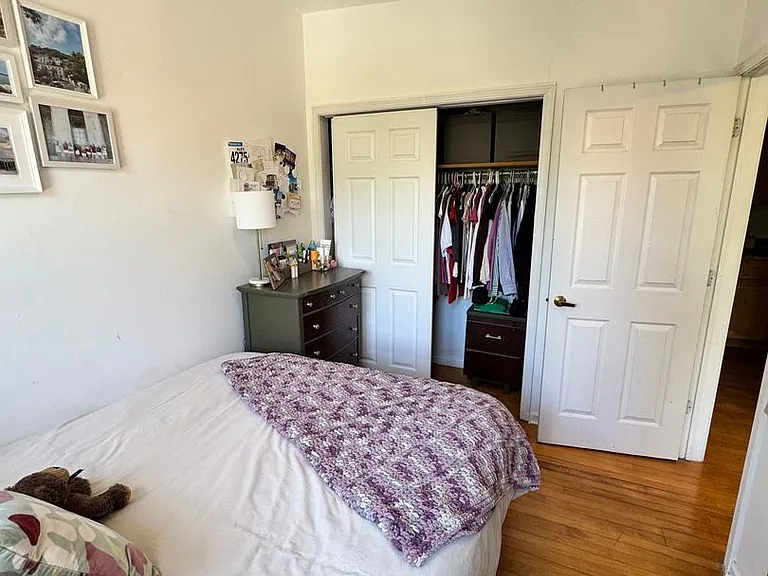 611 W Arlington Pl — Photo 13