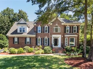 12556 Overlook Mountain Dr, Charlotte, NC 28216