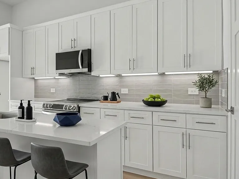 2524 Havenhurst St #102 — Photo 10