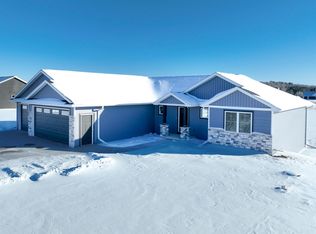 3745 Westpoint Rd, Suamico, WI 54313