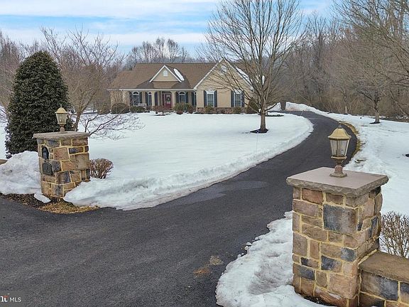 4th image of 3 James Rd