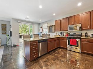 10137 Leavesly Trl, Santee, CA 92071