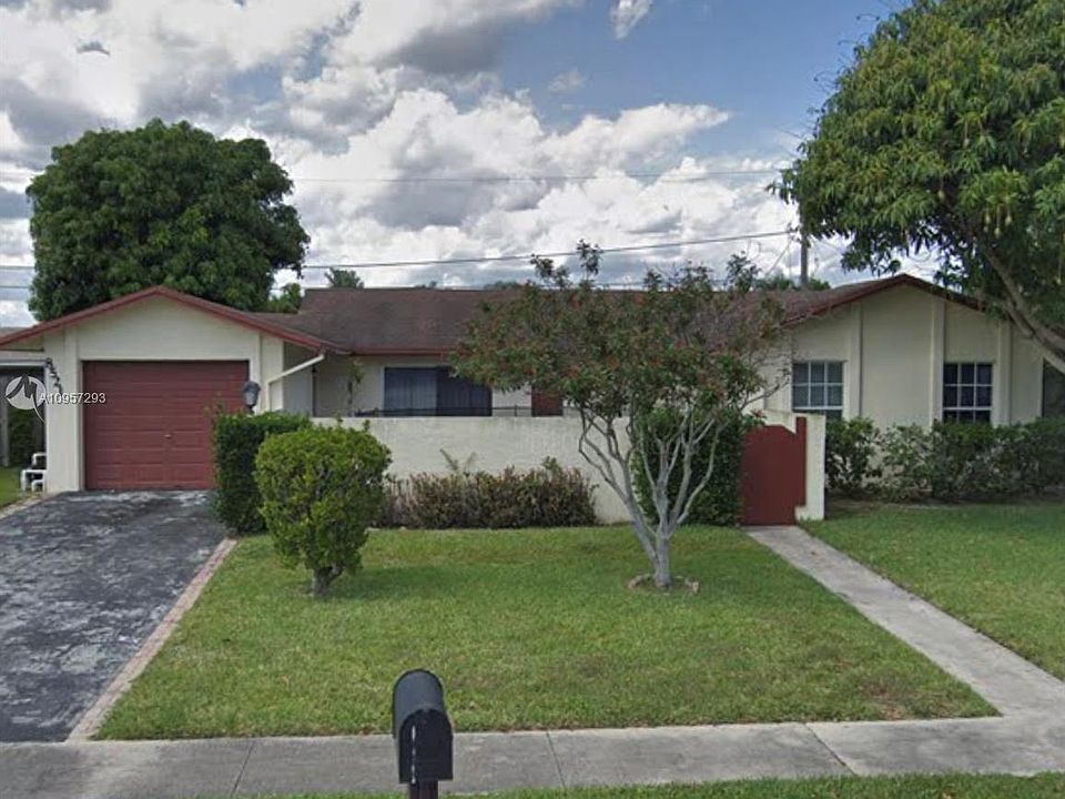 1st image of 8521 NW 45th Ct