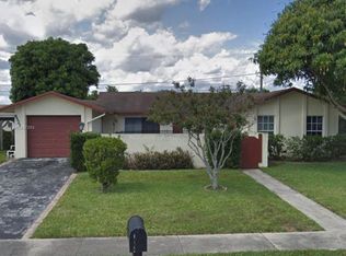 8521 NW 45th Ct, Lauderhill, FL 33351