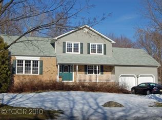 23 Cobblestone Ln, Ramsey, NJ 07446