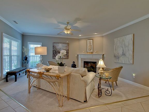 4th image of 3008 Hampstead Dr SE