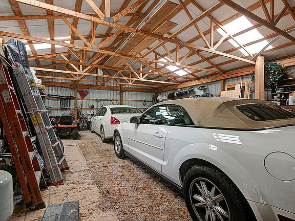 Perfect shop/6+ car garage