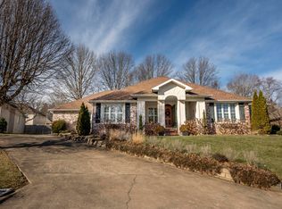 2227 S Celebration Ave, Springfield, MO 65809