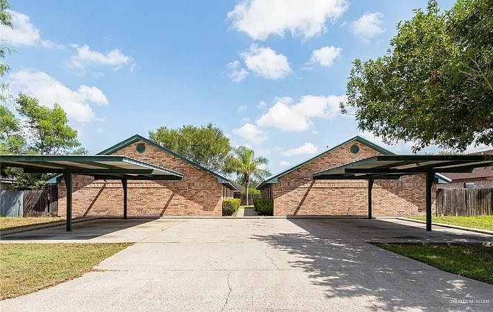 1st image of 1301 W Carmen Ave APT 2