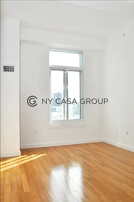 Rented by NY Casa Group | media 10