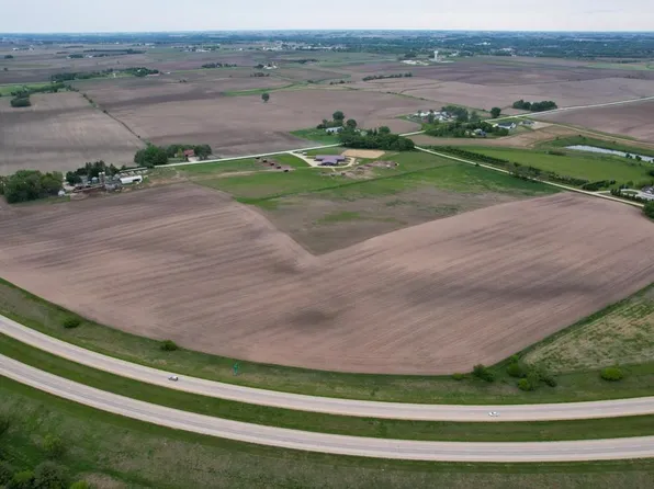 0 240th St, Waverly, IA 50677