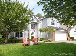 120 Marsh Trail Rd, Norton Shores, MI 49444