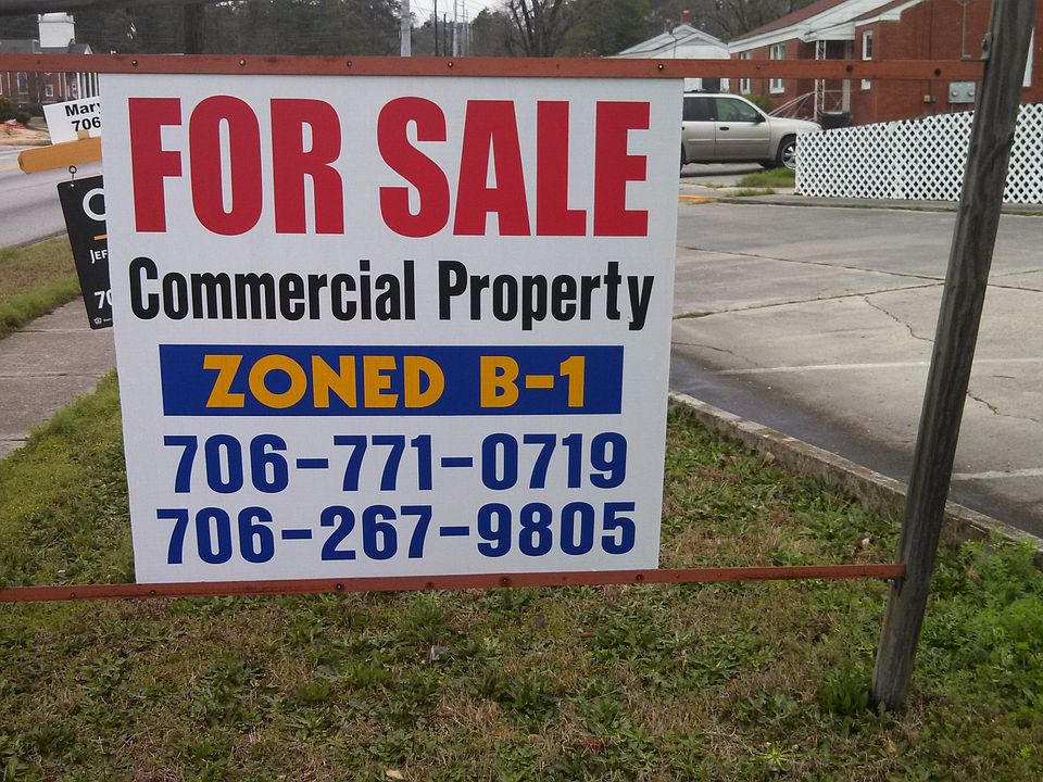 2nd image of 2335 Lumpkin Rd