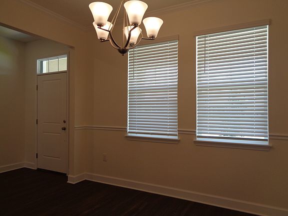 4th image of 339 Pine Terrace Dr