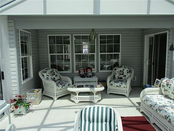 5th image of 7003 Thousand Oaks Ln