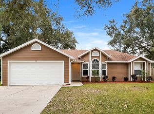 710 Kenmoore Ct, Eustis, FL 32726