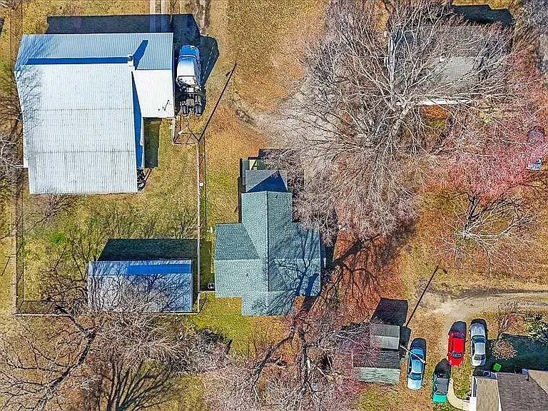 248 Orville St — Photo 27