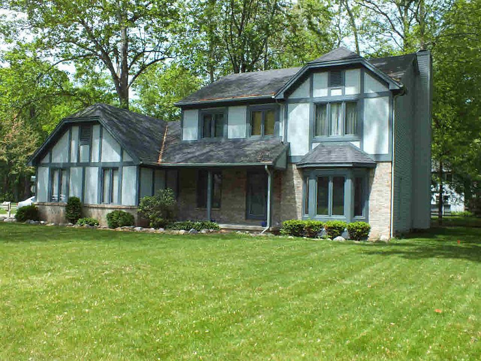 1st image of 2076 Briarwood Ln