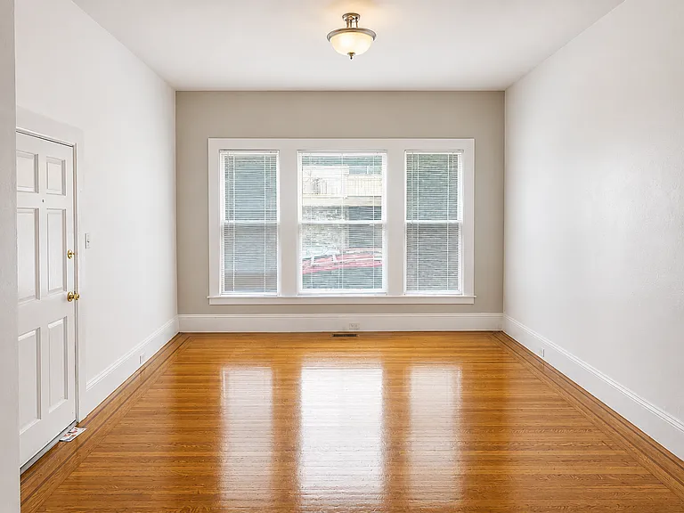 1685 Sutter St #A — Photo 2