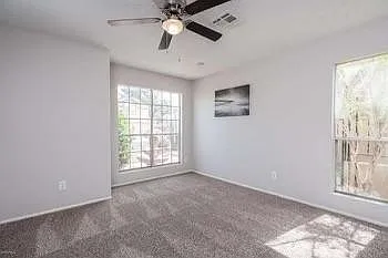 409 E Topeka Dr — Photo 18