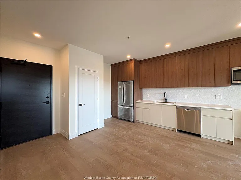 4400 Laurier Pkwy #530 — Photo 21