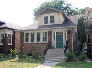1107 Wenonah Ave, Oak Park, IL 60304