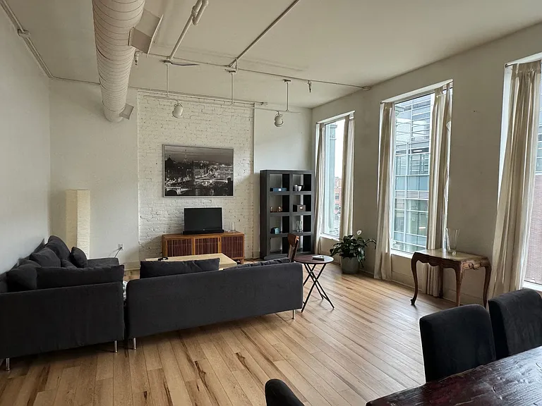 241 Asylum St #401 — Photo 14