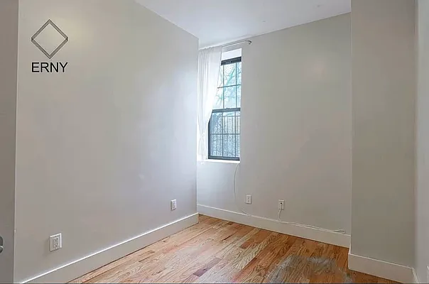 Rented by ERNY LLC | media 5