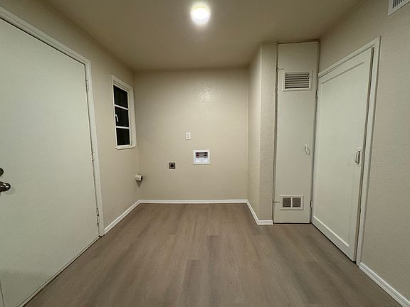 4th image of 103 W Kelso St #A