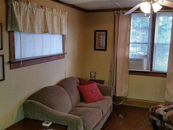 4th image of 159 E Park Dr #3