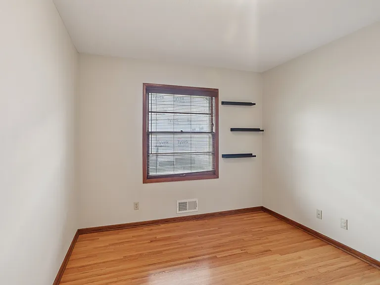 3705 Colorado Ave S — Photo 21