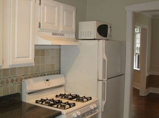 556 Sheridan Rd #3, Evanston, IL 60202