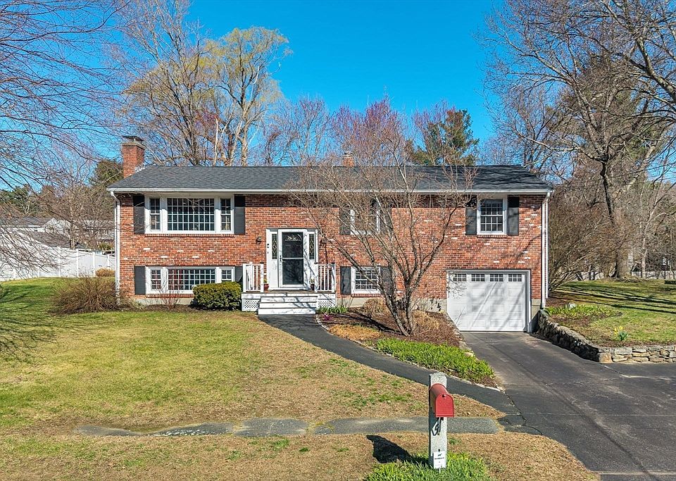 1st image of 154 Holly Ln