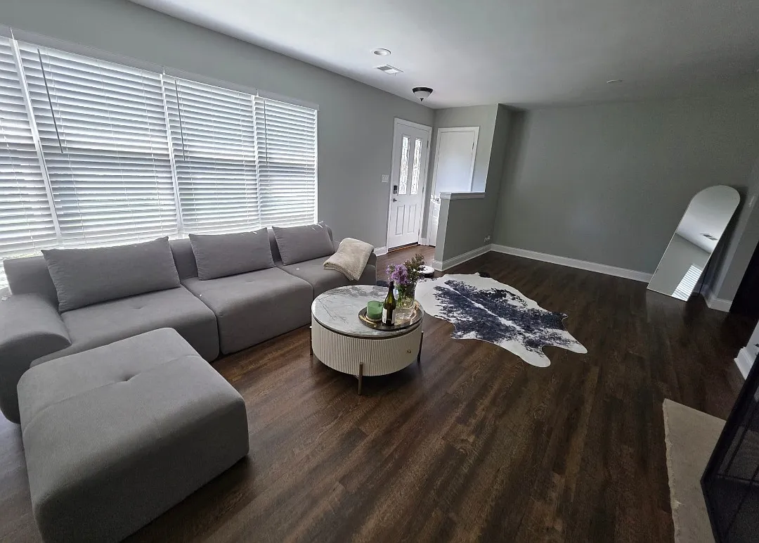 17W022 Grand Ave, Bensenville — Photo 3