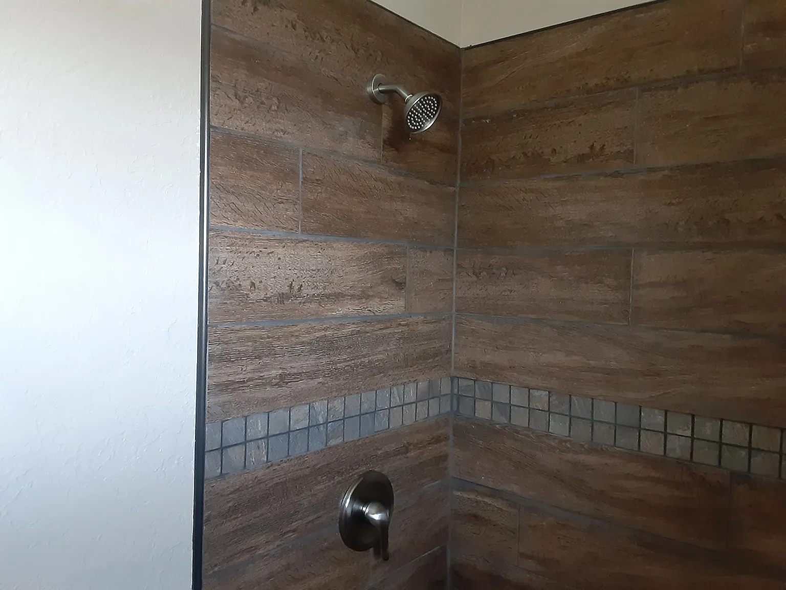 4 bed, 1326 sqft, $1,400 — Photo 3