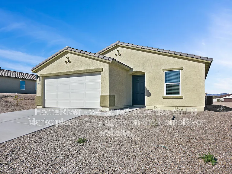 1780 Yance Dr — Photo 3
