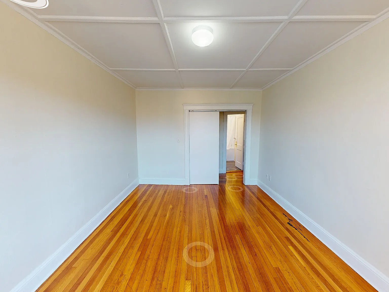 2 bed, 9999 sqft, $2,575 — Photo 2