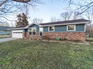 402 S Rice St, Nixa, MO 65714