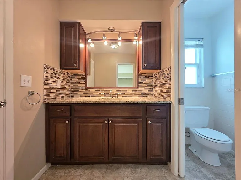 352 Pine Tree Rd — Photo 17