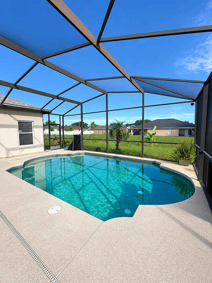Charming 3-Bedroom Kissimmee Home Comfortable Living in Poinciana! — Photo 2