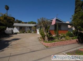 4566 Chateau Dr, San Diego, CA 92117