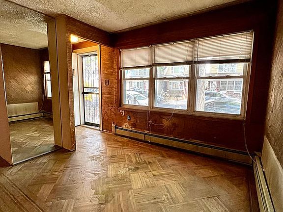 5th image of 1962 Batchelder St