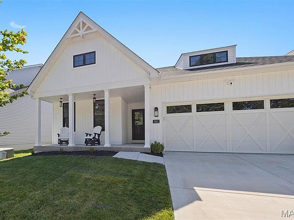 3rd image of 1921 Promenade Ln