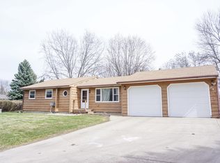 1744 Mission Ct, Huron, SD 57350