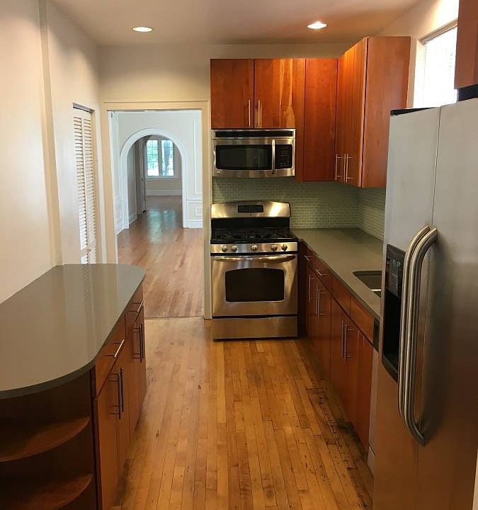 1st image of 2027 W Jarvis Ave #2