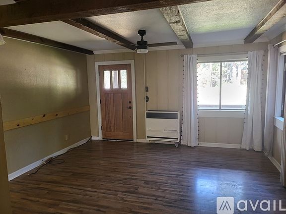 4th image of 1068 Ski Run Blvd #B