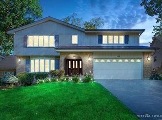 148 Juliet Ct, Clarendon Hills, IL