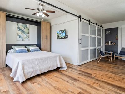 818 S King St APT 704, Honolulu, HI, 96813