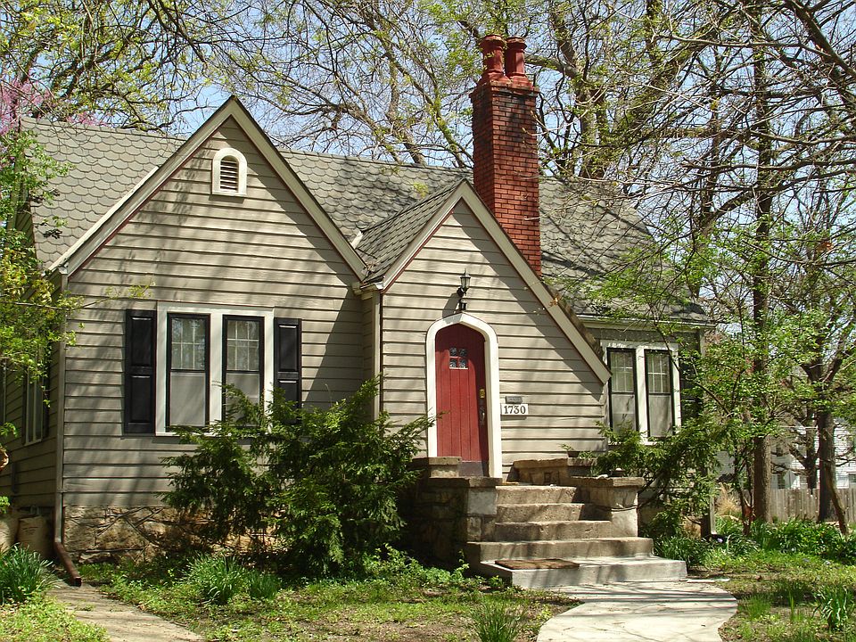1st image of 1730 Illinois St