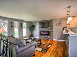 309 S Magnolia Dr, Glenshaw, PA 15116